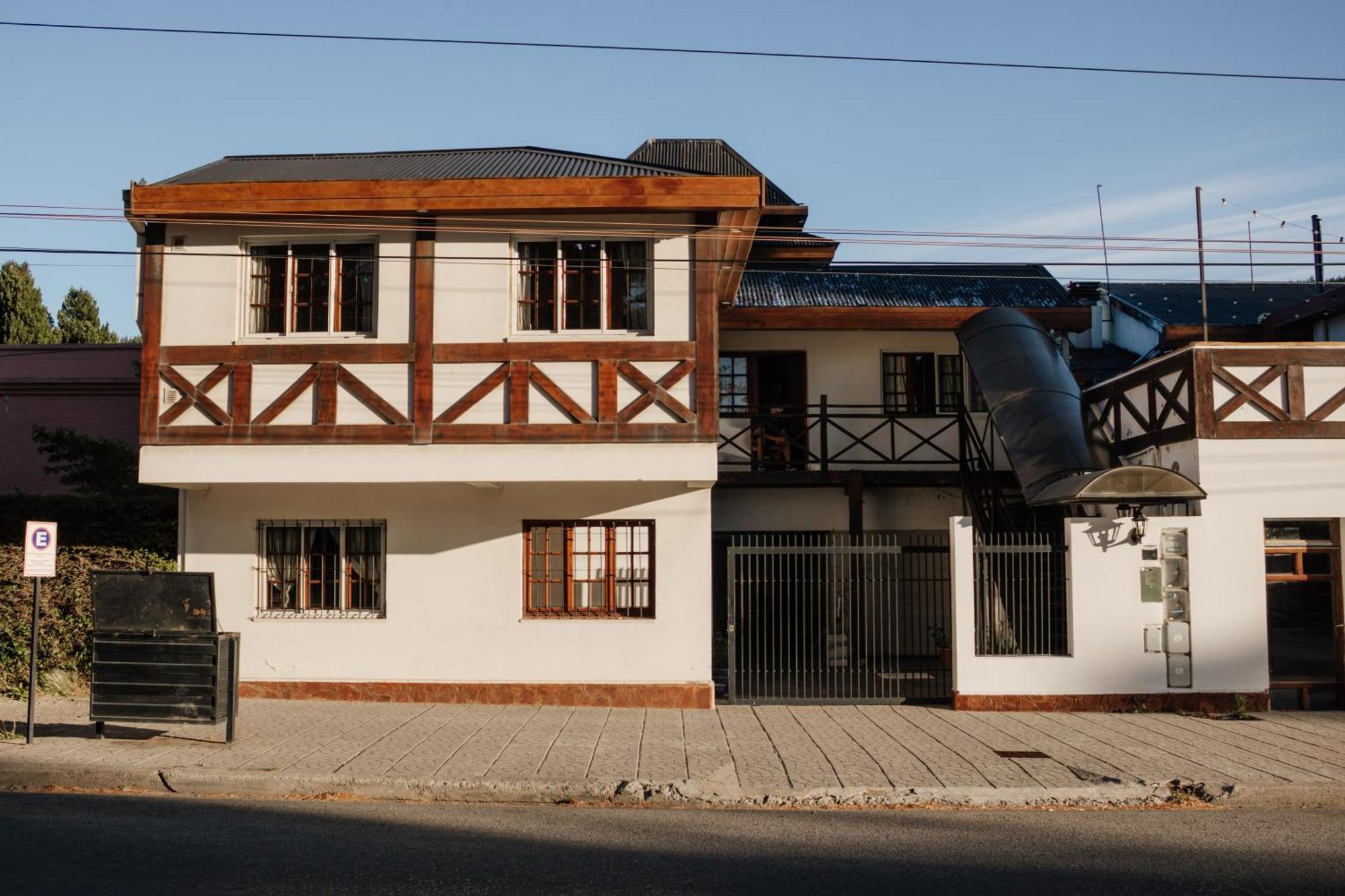Hotel Pinto Terraza Esquel Exteriör bild